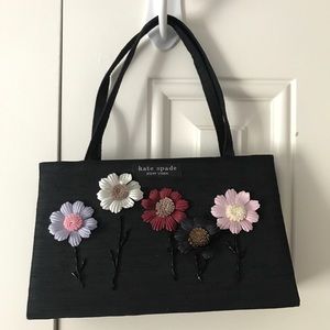 kate spade Bags - Vintage Kate Spade Small Flower Handbag kate spade Bags - Vintage Kate Spade Small Flower Handbag